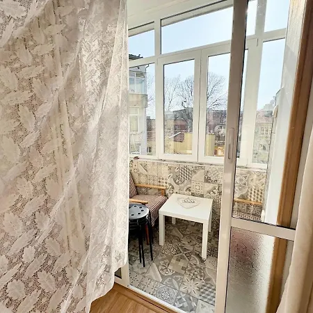 Prime 27 - 2br With Free Parking Варна